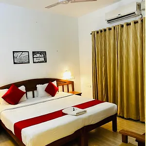Hotel Pepper Route, Kochi